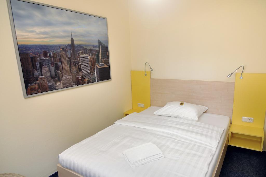 Best Deal Airporthotel Weeze Quarto foto